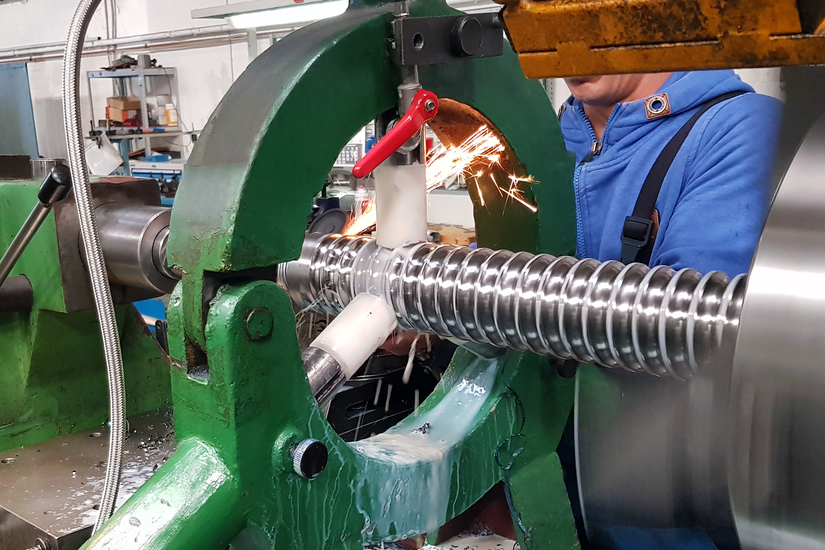 Service in der Linear- und Antriebstechnik Service in der Linear- und Antriebstechnik